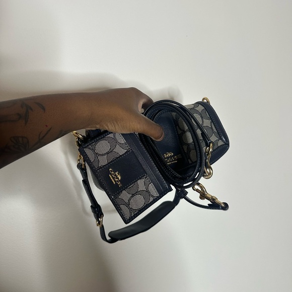 Coach Andrea Shoulder bag (small) - Picture 3 of 5